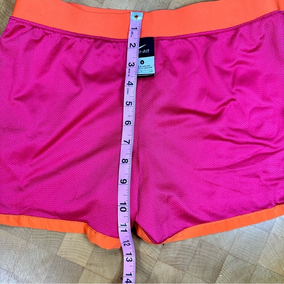 Nike Dri fit pink and orange shorts - Picture 5 of 5
